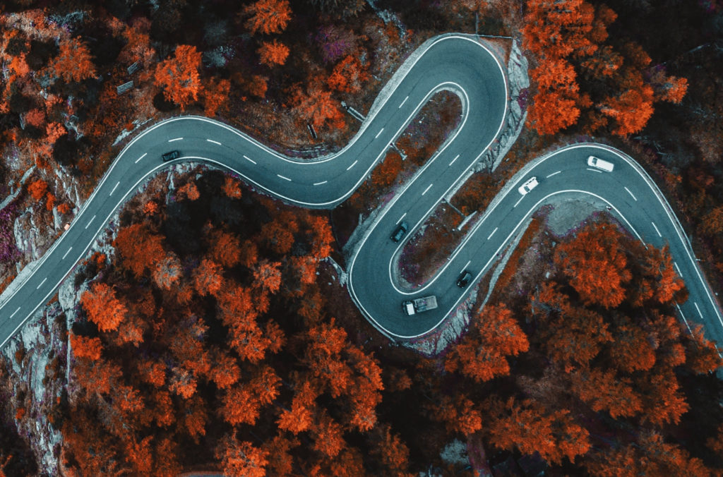 carretera con curvas